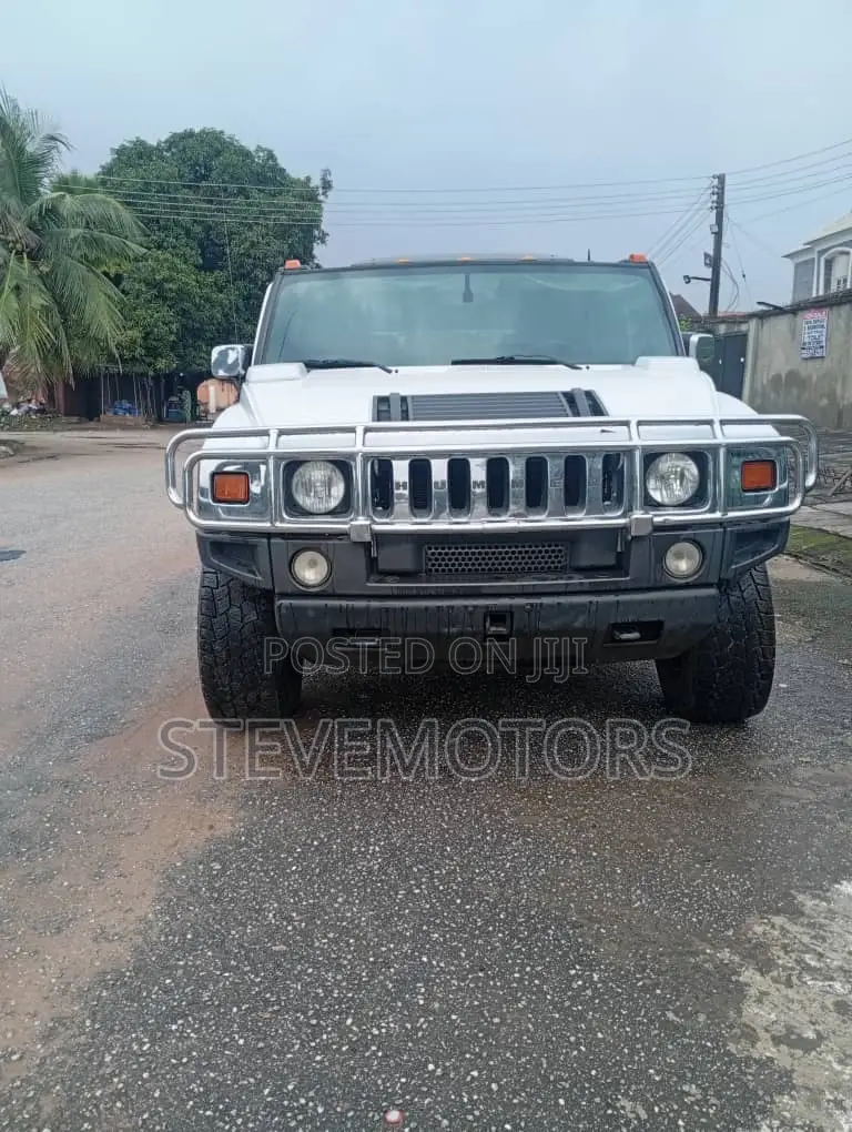 Hummer H2 2005 White