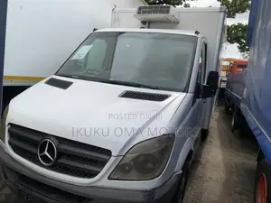 Mercedes-Benz Sprinter 2002 White
