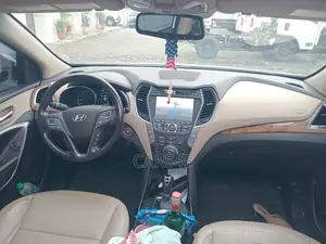 Hyundai Santa Fe 2013 White