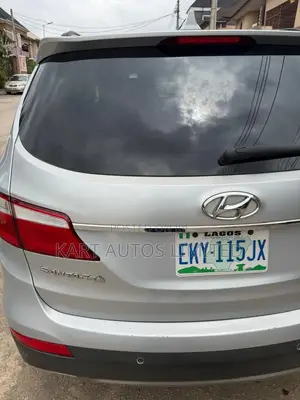 Hyundai Santa Fe SE AWD 2016 Silver