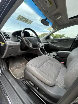 Hyundai Sonata SE 2.0T Sedan FWD (2.0L 4cyl 6A) 2013 Blue