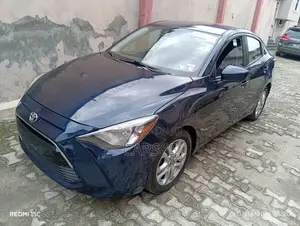 Toyota Yaris iA 2017 Blue