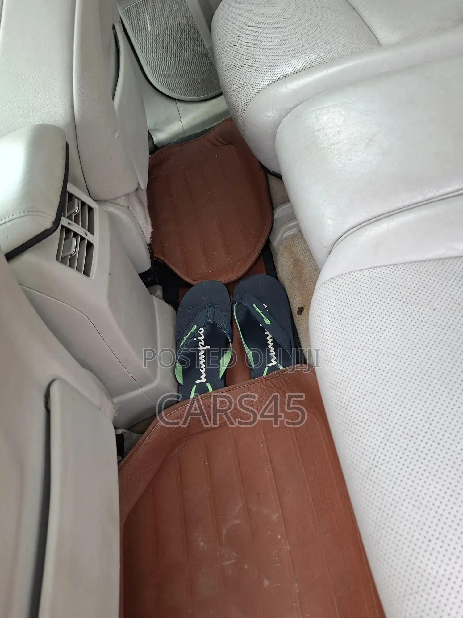 Lexus RX 2011 White