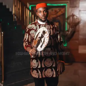 Regal Emerald Heritage Wedding Outfit