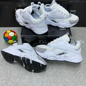 Sneaker Shoe