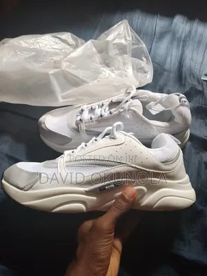 Sneaker Shoe