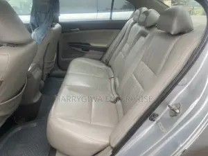 Honda Accord Sedan EX Automatic 2010 Silver