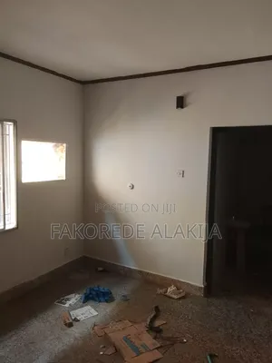Mini Flat in Opebi Estate for rent