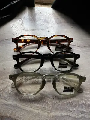 Photochromic Glasses