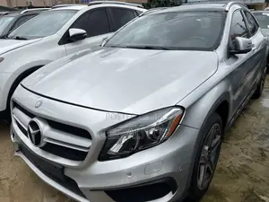 Mercedes-Benz GLA 250 2015 Silver