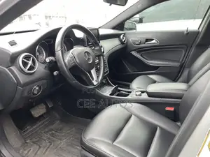 Mercedes-Benz GLA 250 2015 Silver