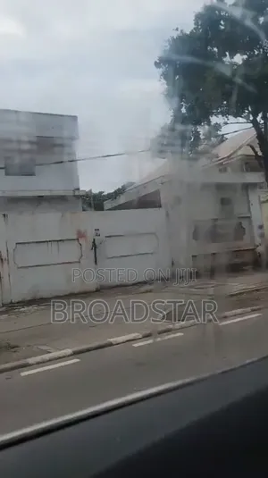 6bdrm Duplex in Maitama for sale