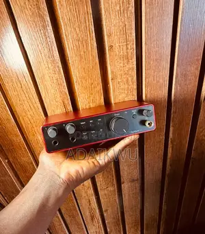 Focusrite 2i2 4th Generation