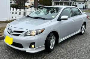 Toyota Corolla S Special Edition 4dr Sedan (1.8L 4cyl 4A) 2013 Gray