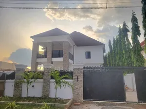 4bdrm Duplex in Lokogoma for sale