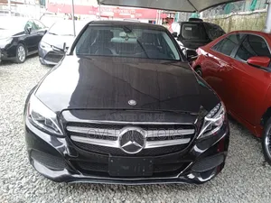 Mercedes-Benz C300 2015 Black