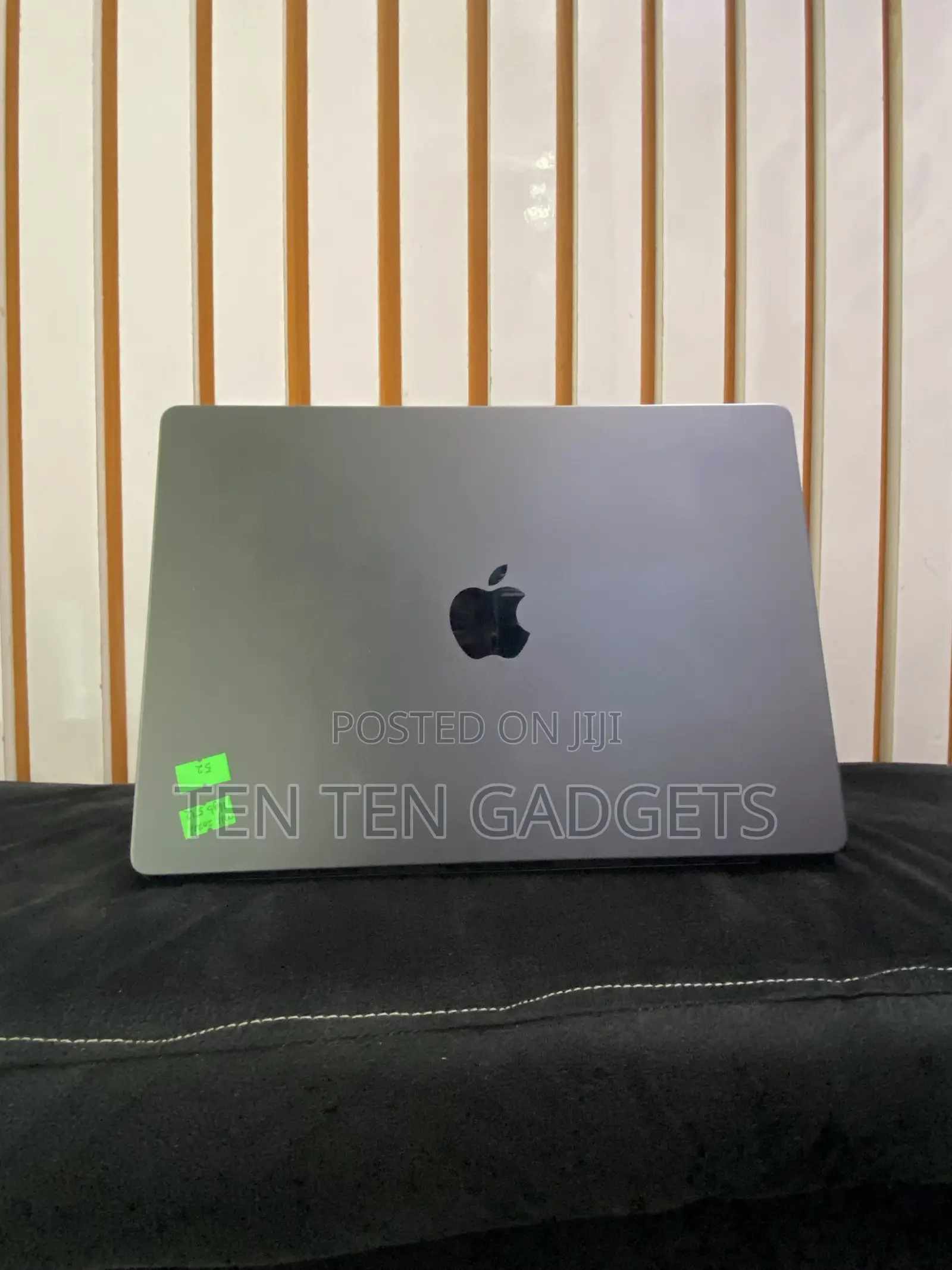 Laptop Apple MacBook Pro 2024 M4 16GB Apple M4 SSD 512GB