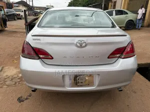 Toyota Avalon 2008 Silver