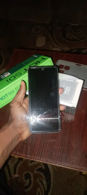 Infinix Hot 50i 128 GB Green