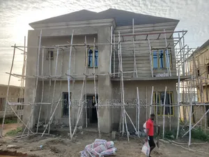 4bdrm Duplex in Victoria City Estate, Sabon Lugbe for sale