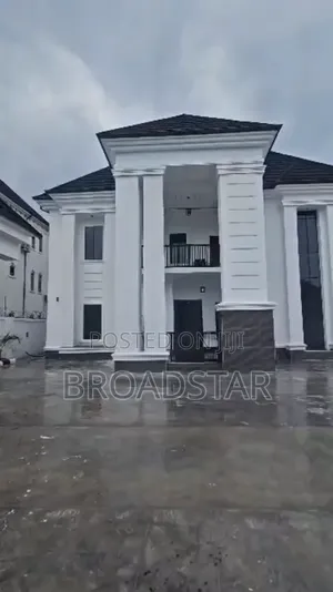 Furnished 6bdrm Duplex in Owerri for sale