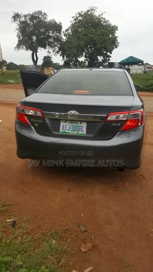 Toyota Camry 2013 Gray