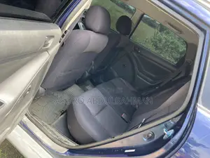 Pontiac Vibe Automatic 2004 Blue
