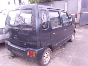 Suzuki ST 2006 Green