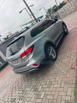 Hyundai Santa Fe 2017 Gray