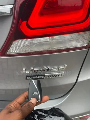 Hyundai Santa Fe 2017 Gray