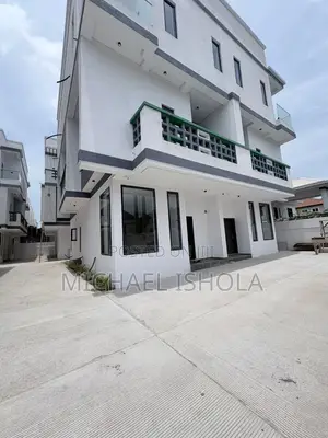 Furnished 4bdrm Duplex in Lekki Phase 1 for sale
