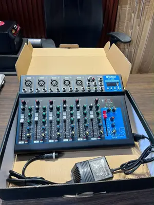 Yamaha 7 Channels Mixer With USB Bluetooth Connectivity
