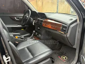 Mercedes-Benz GLK-Class 2011 Black