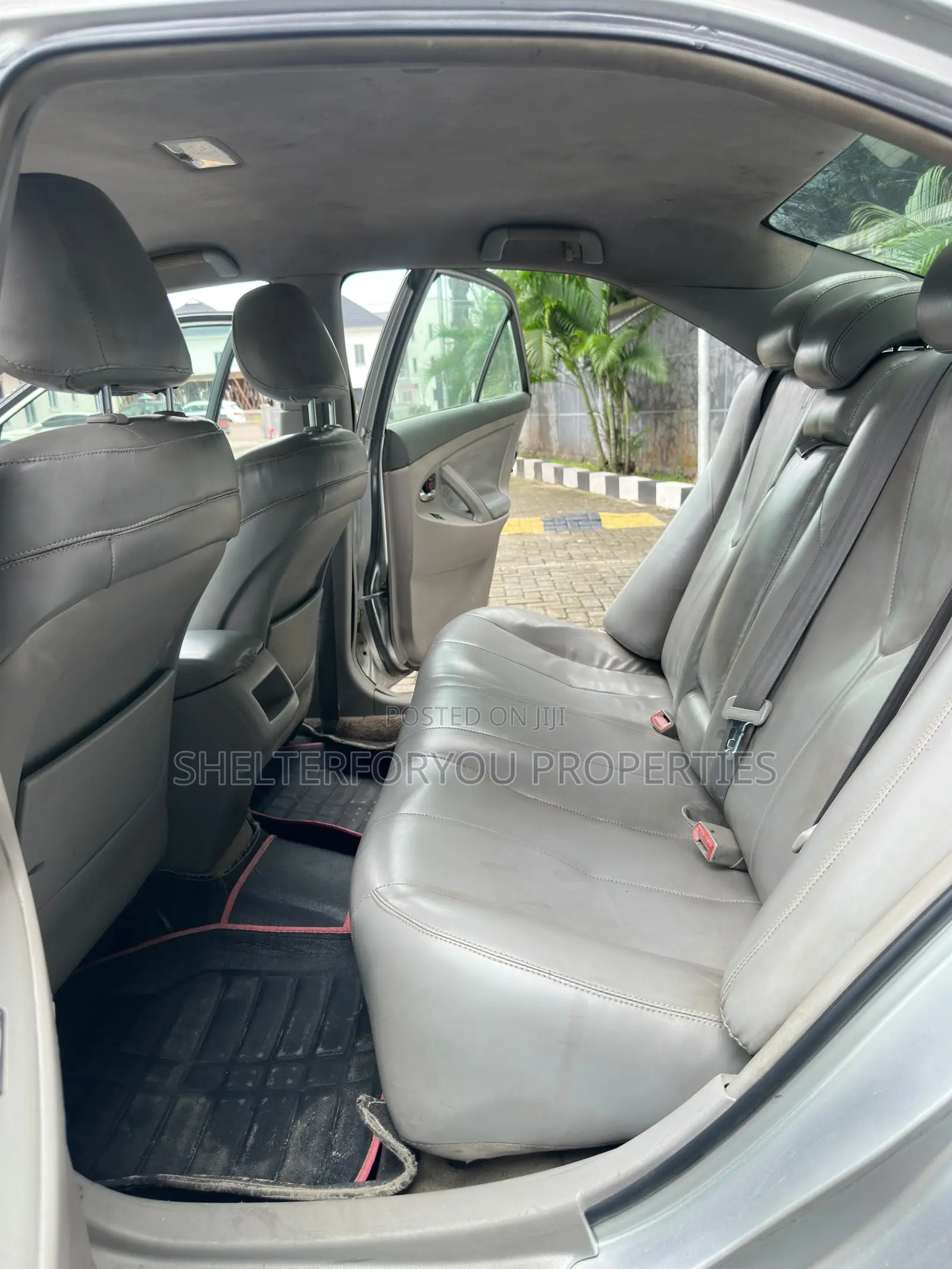 Toyota Camry 2009 Silver