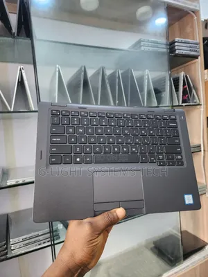 Laptop Dell Latitude 5300 2-in-1 8GB Intel Core i5 SSD 256GB