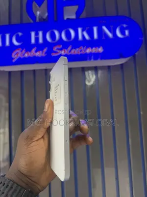 Apple iPhone 16 Plus 256 GB White