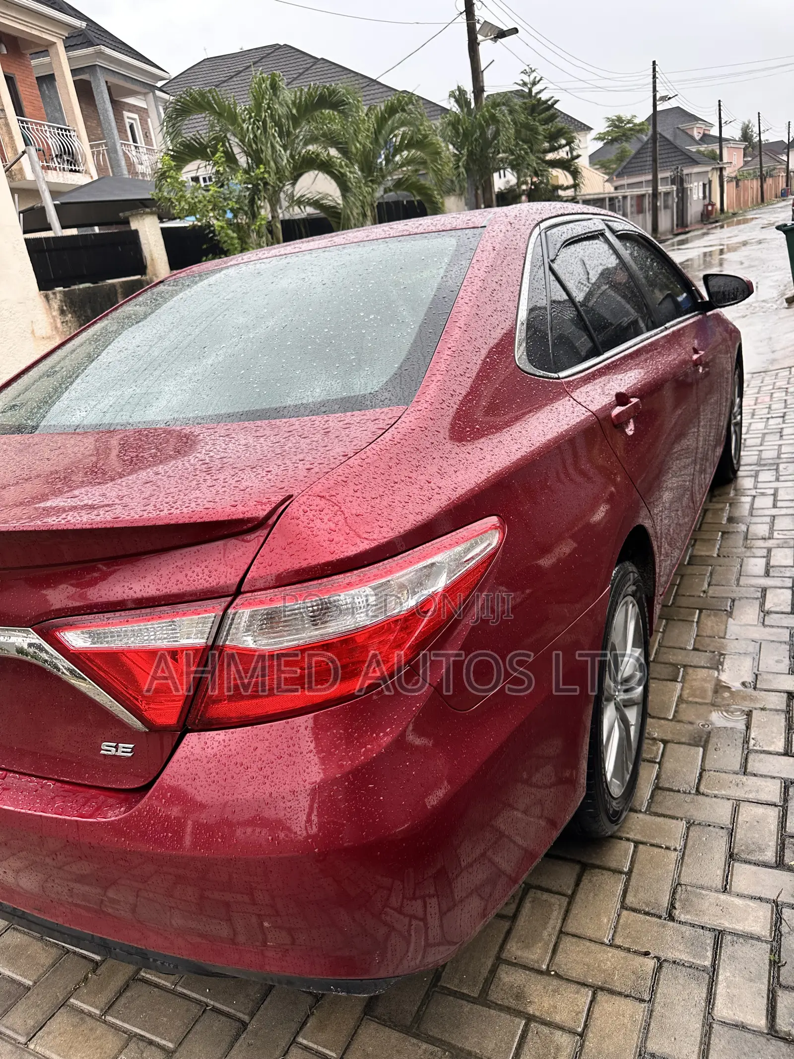 Toyota Camry 2016 Red