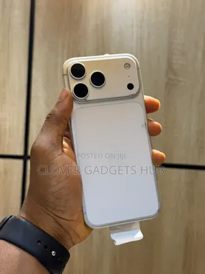 New Apple iPhone 17 Pro 256 GB Silver