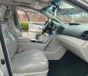 Toyota Venza Limited 4dr Wagon (3.5L 6cyl 6A) 2014 Silver