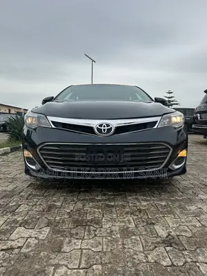 Toyota Avalon 2015