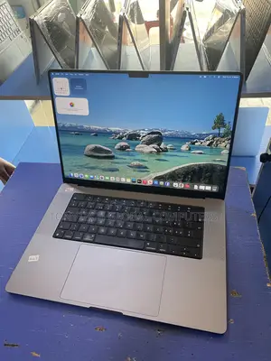 Laptop Apple MacBook Pro 2023 M2 Max 64GB Apple M2 SSD 4T
