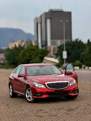 Mercedes-Benz E350 Base 4Matic Sedan AWD (3.5L 6cyl 7A) 2014 Red
