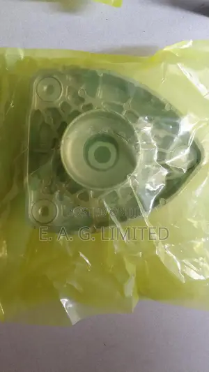 Mercedes-Benz Front Strut Mount – A CLA, GLA (ORIGINAL)
