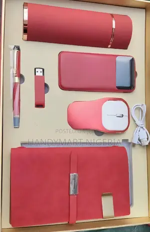 6-in-1 Premium Tech Office Gift Set 15% OFF