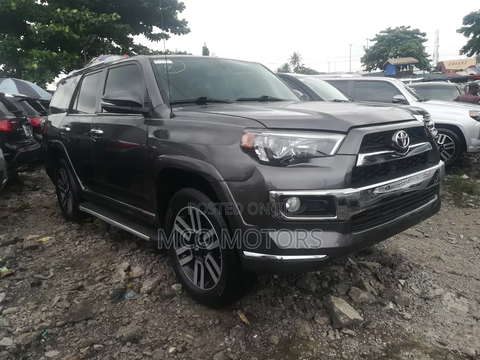 Toyota 4-Runner 2011 Gray