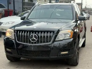Mercedes-Benz GLK-Class 350 2011 Black