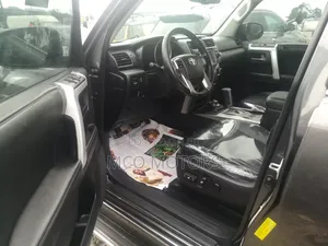 Toyota 4-Runner 2011 Gray