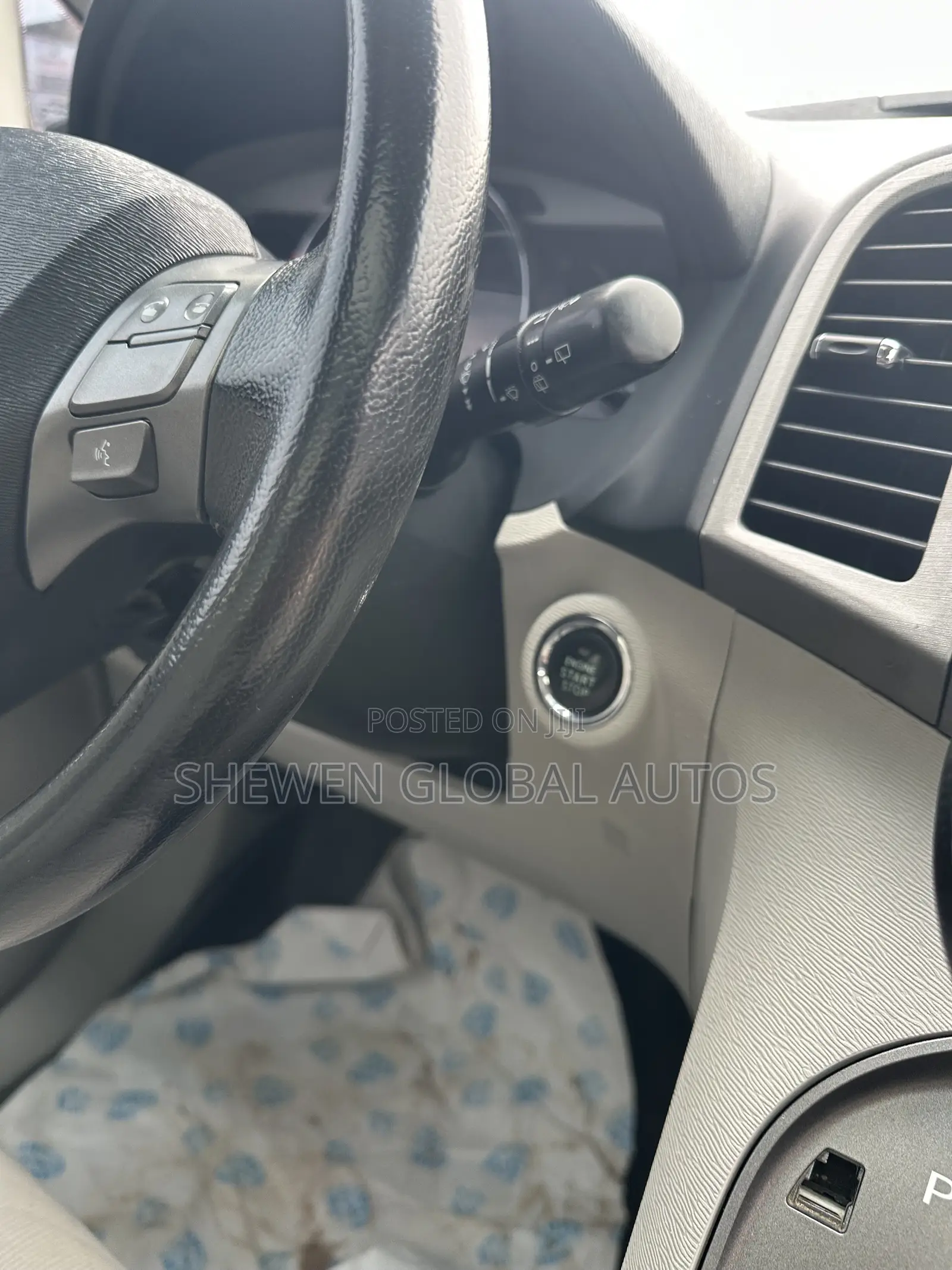 Toyota Venza XLE 2010 Silver