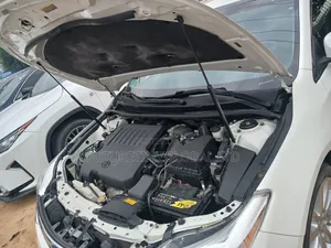 Toyota Avalon 2014 White