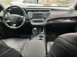 Toyota Avalon 2014 White